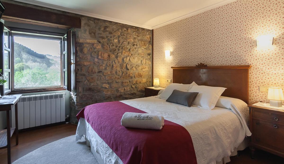 Casa Rural Jesuskoa Zumaia Bagian luar foto